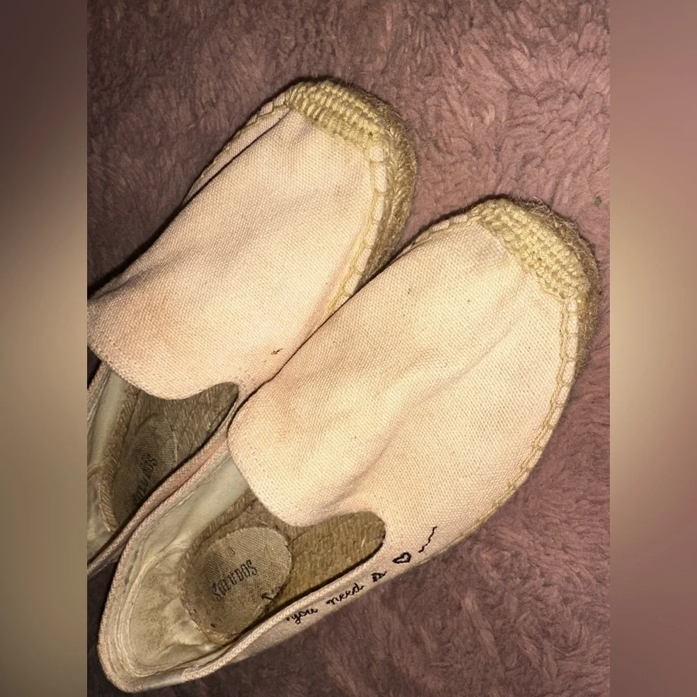 Soludos Women's cream Espadrilles flats 7.5 summer vacation beach